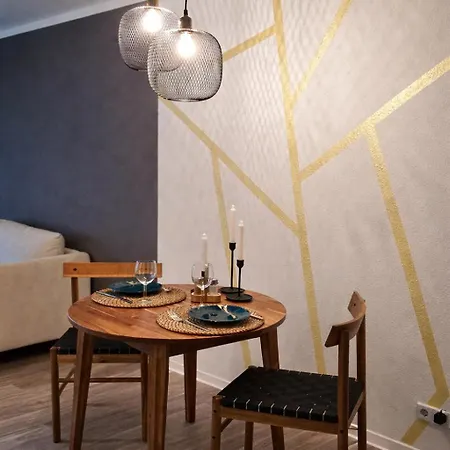 Apartment Zeisigwald - Balkon, Kueche, Wlan, Big Tv *