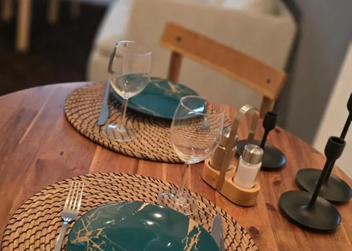 Zeisigwald - Balkon, Kueche, Wlan, Big Tv * Chemnitz